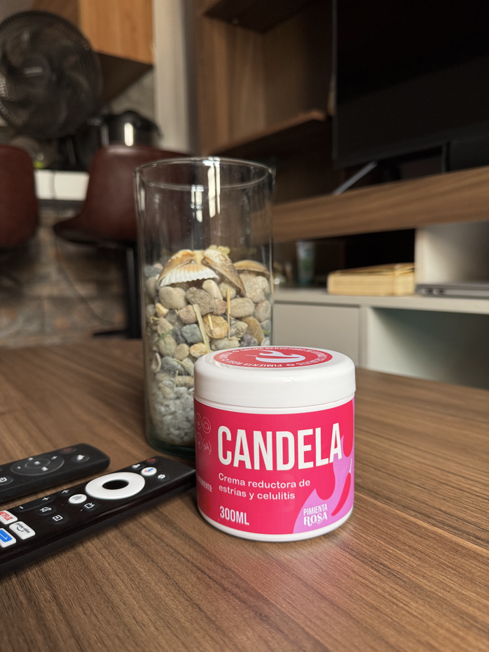 Foto real de clienta con Candela