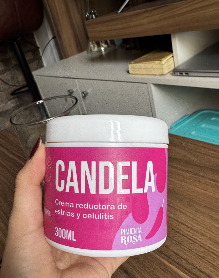 Foto real de clienta con Candela