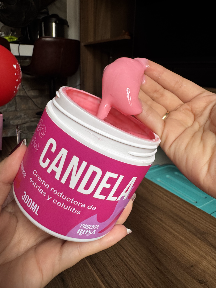 Foto real de clienta con Candela